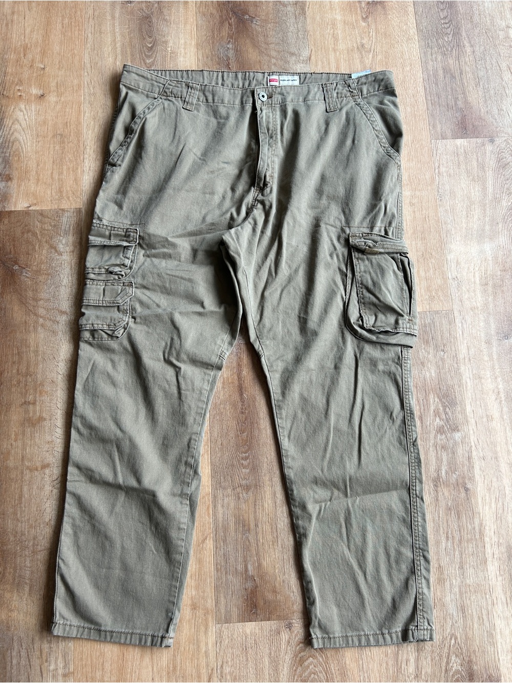 Wrangler Men’s Khaki Cargo Pants with Side Utility Pockets